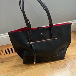 Travanti Large Black Tote Bag